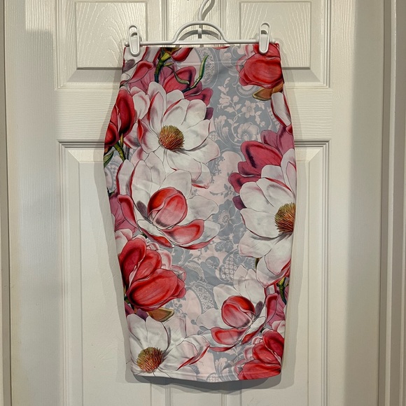 Black Milk Clothing Magnolia Pencil Midi Skirt S - Picture 2 of 4